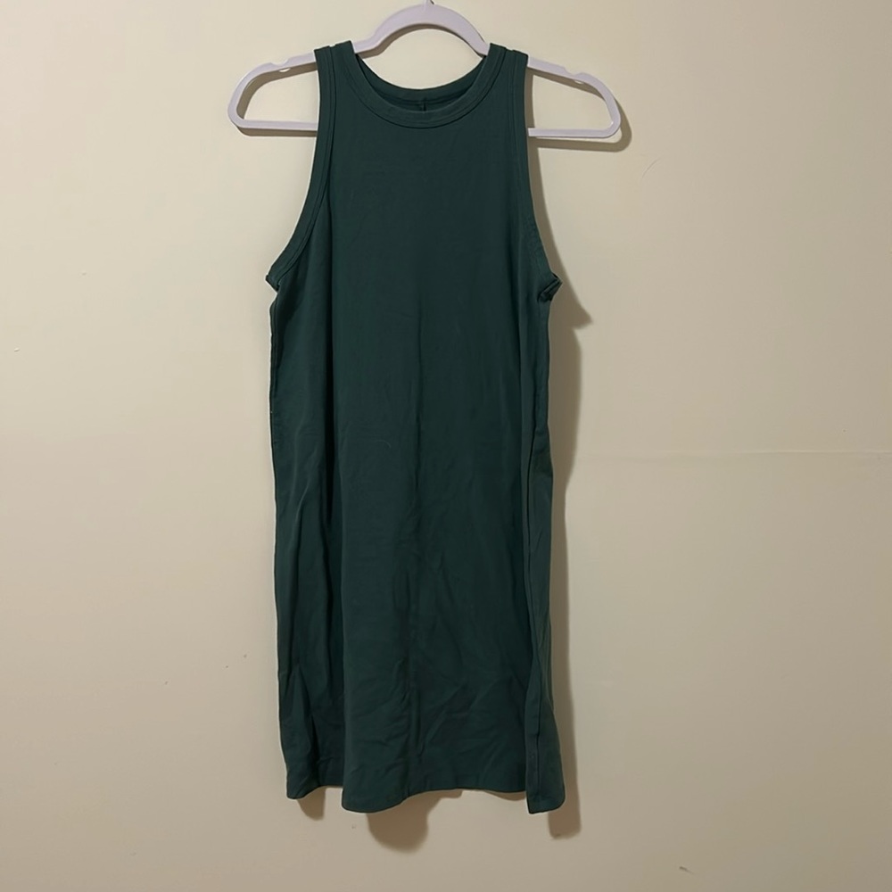 Green maxi dress